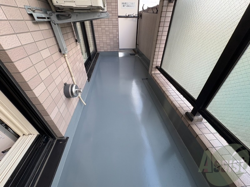 バルコニー　バルコニーです。洗濯物を干したり一息ついたりできますね！