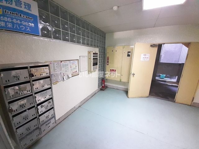 ロビー
