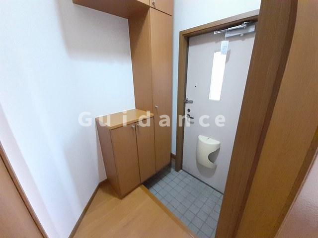 サンモールAの玄関写真