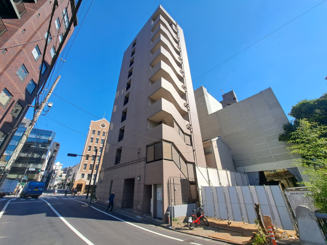 【渋谷区東のマンションの建物外観】