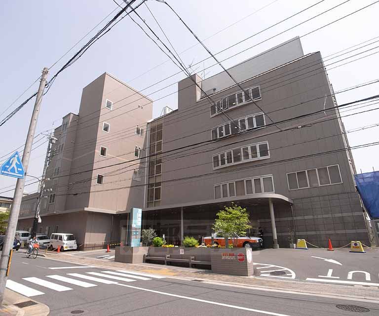 【京都市北区衣笠北天神森町のマンションの病院】