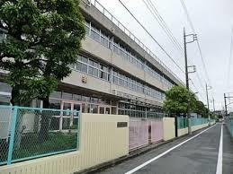 中学校　大田区立志茂田中学校（中学校）まで960m
