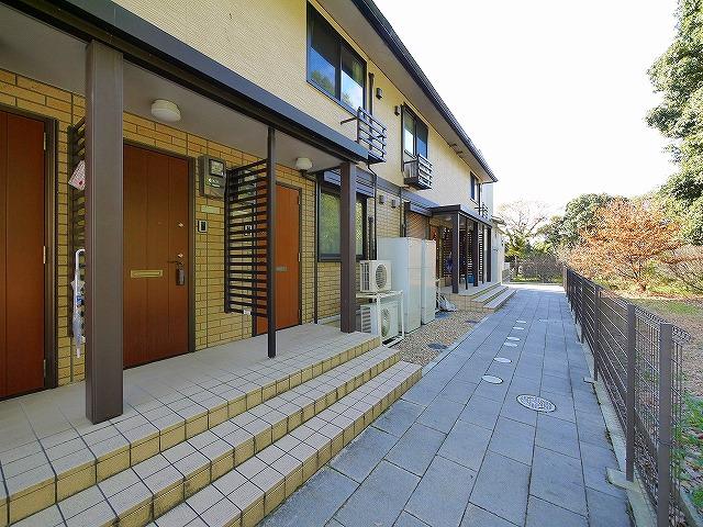 その他共有部分　各お部屋の玄関先です