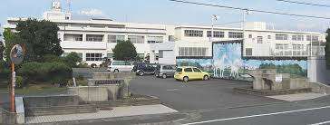 中学校　静岡市立蒲原中学校（中学校）まで630m