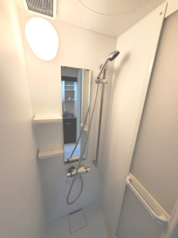 バス・シャワールーム　シャワールーム