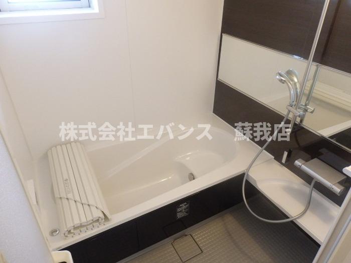 バス・シャワールーム　きれいなお風呂です