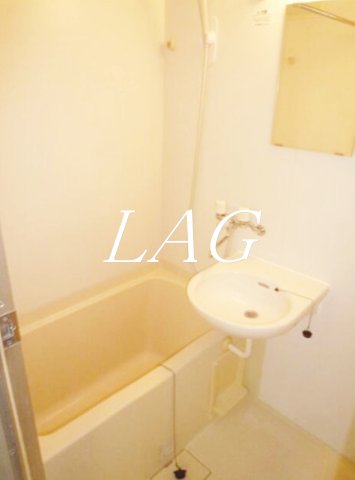 バス・シャワールーム　お風呂です。