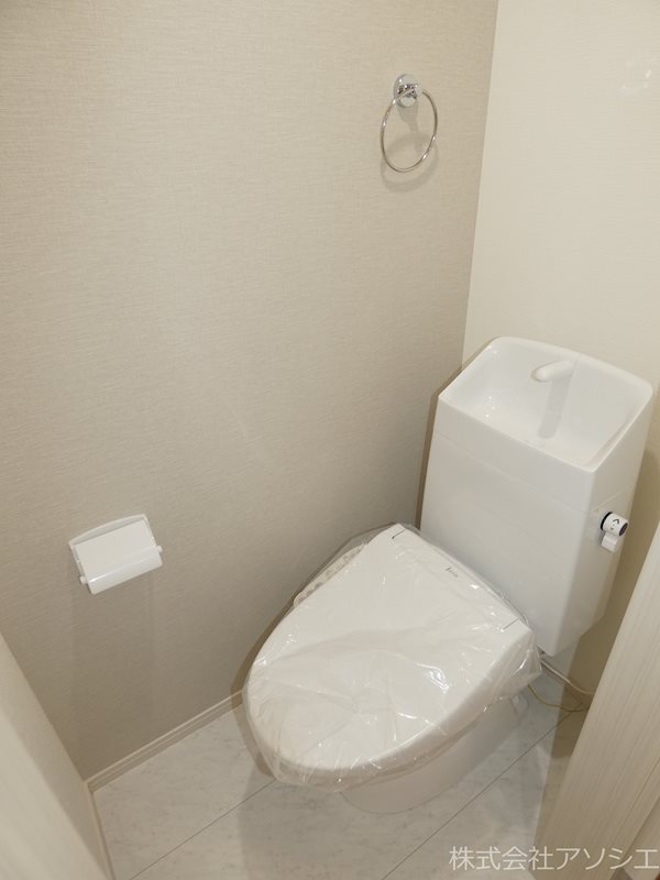 トイレ　ウォシュレット便座