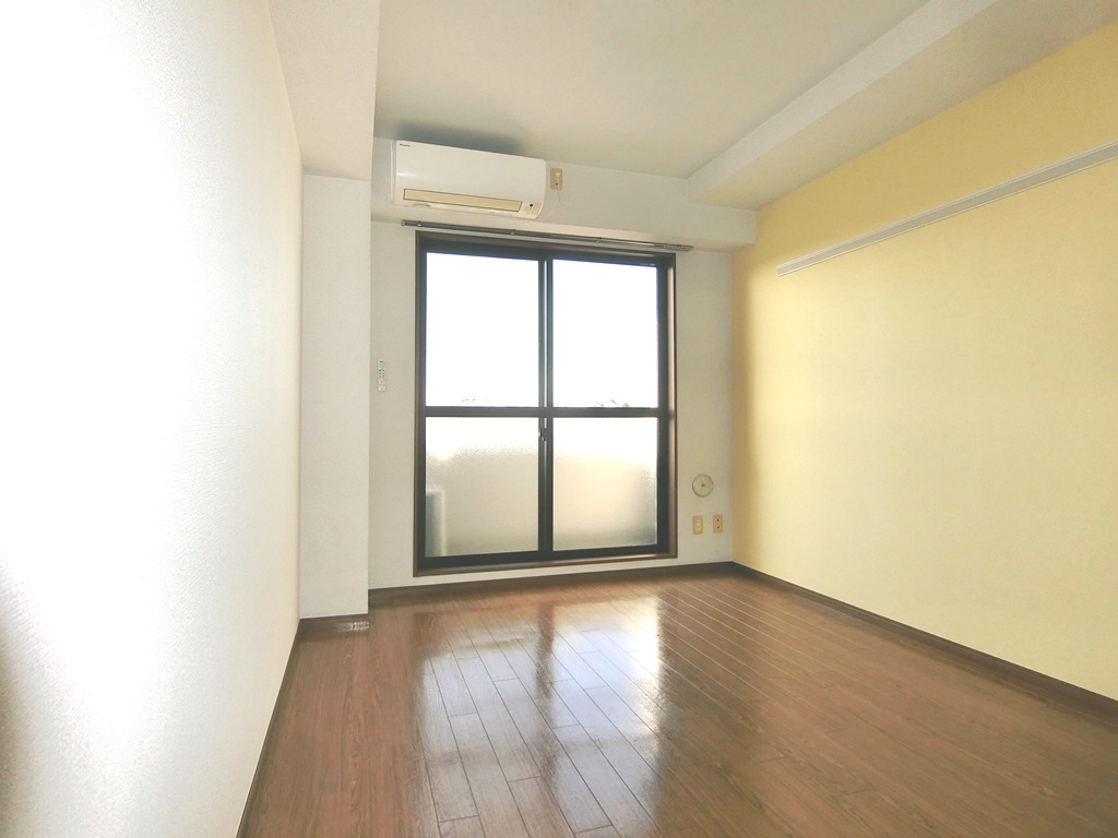 居室・リビング　同物件内参考画像