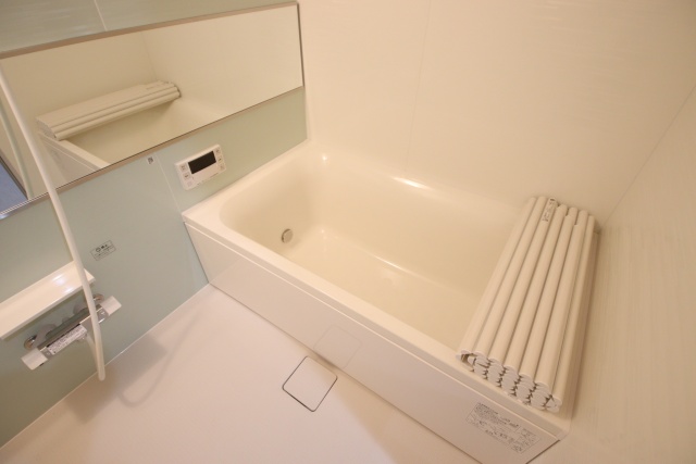 バス・シャワールーム　※別室の参考写真の為、現況優先です。