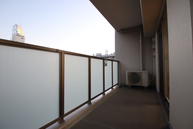 バルコニー　※別室の参考写真の為、現況優先です。