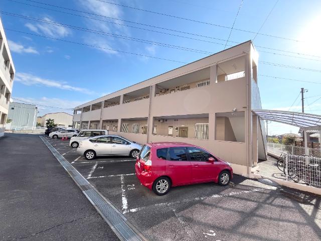 駐車場　外観写真（昼）