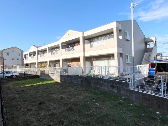 建物外観　外観写真（昼）