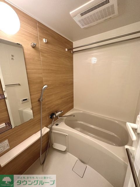 バス・シャワールーム　※写真は同タイプ住戸です。