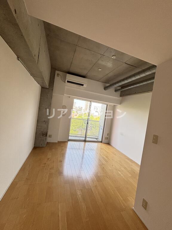 居室・リビング　※他部屋、参考写真※
