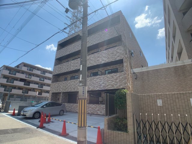 建物外観　オートロック完備で安心のセキュリティ♪
