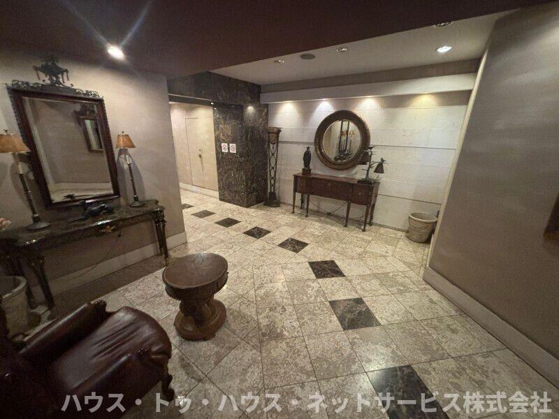 ロビー