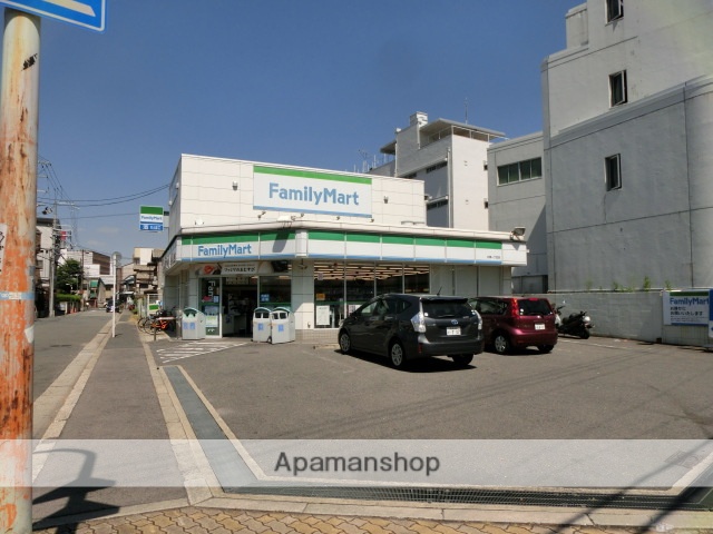 コンビニ　ファミリーマート東淀川瑞光店（コンビニ）まで596m