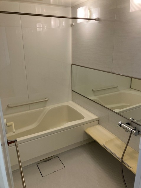 バス・シャワールーム　※写真は同タイプ住戸です。