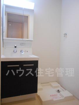 洗面設備　洗髪洗面化粧台