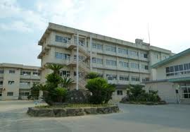 小学校　桜丘小学校（小学校）まで669m