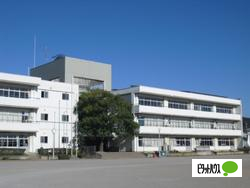 中学校　佐野市立田沼東中学校（中学校）まで1013m