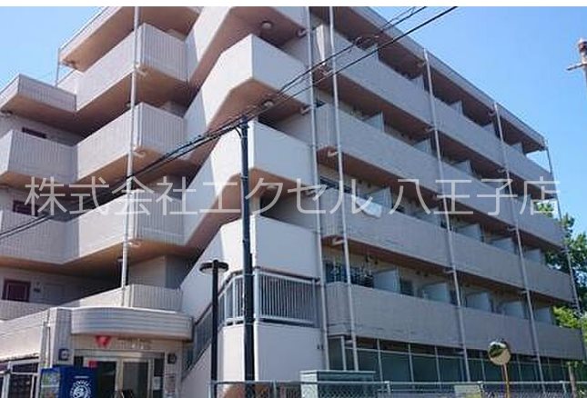 建物外観　重厚感のある外観です。