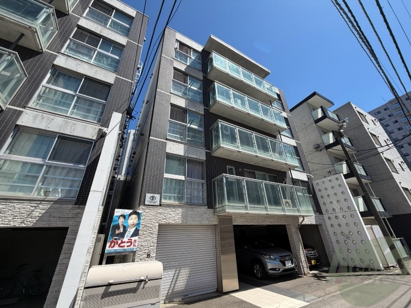 建物外観　札幌市西区琴似２条「ウエストヴィレッジ」