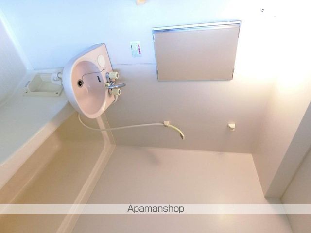 アーバンフラッツ榴ヶ岡の風呂写真