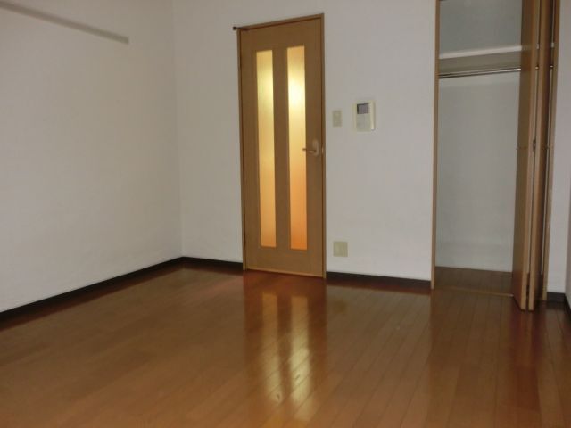 居室・リビング　家具はどう置こうかな。