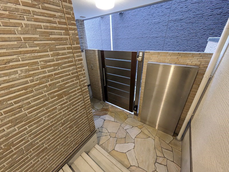 フジパレス塚口本町1番館の外観写真