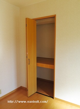 収納　洋室の収納