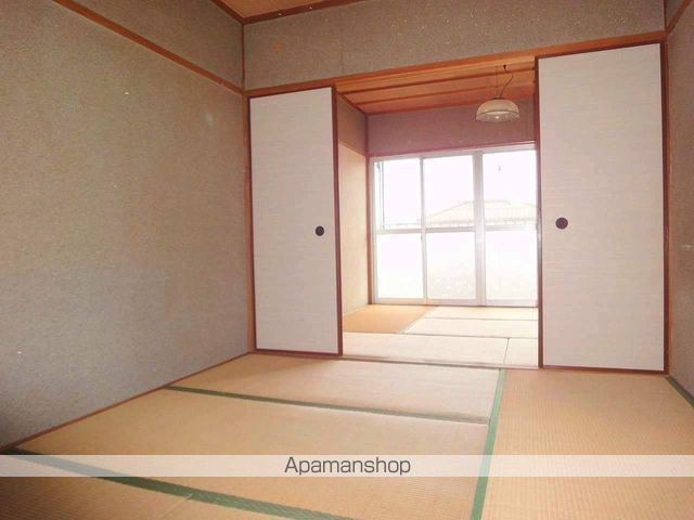 高野コーポの居間写真