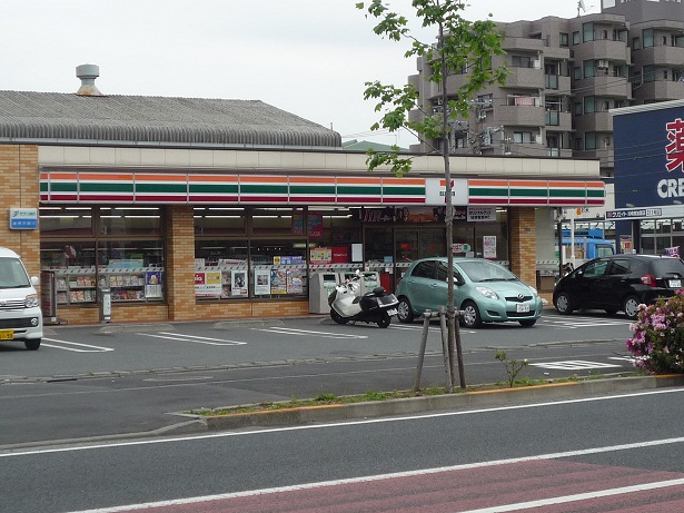 コンビニ　セブンイレブン鹿島田店（コンビニ）まで76m