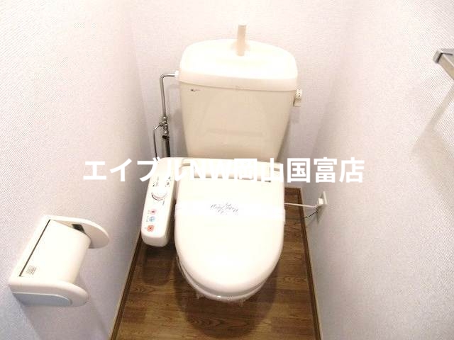 トイレ　便座暖かいです☆