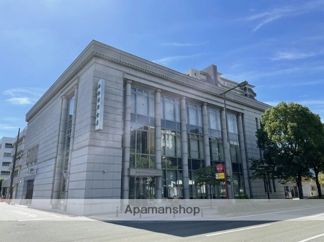 銀行　姫路信用金庫駅南支店（銀行）まで110m