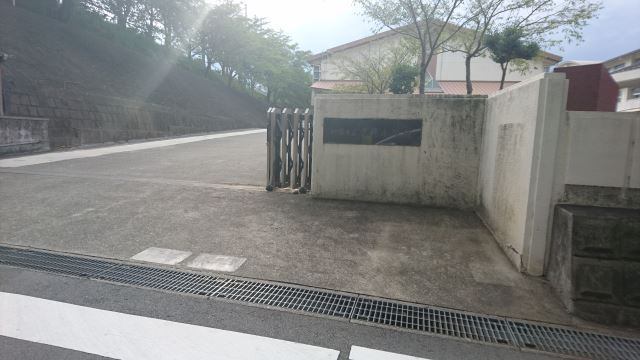 小学校　伊勢市立早修小学校（小学校）まで1048m