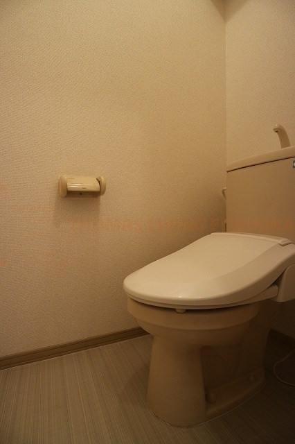 トイレ　※別号室参考写真