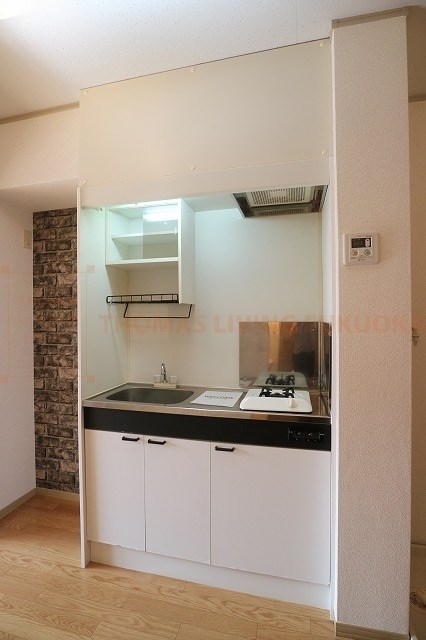 キッチン　※別号室参考写真