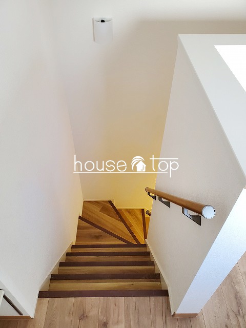 その他部屋・スペース　階段があるので広く感じますよ