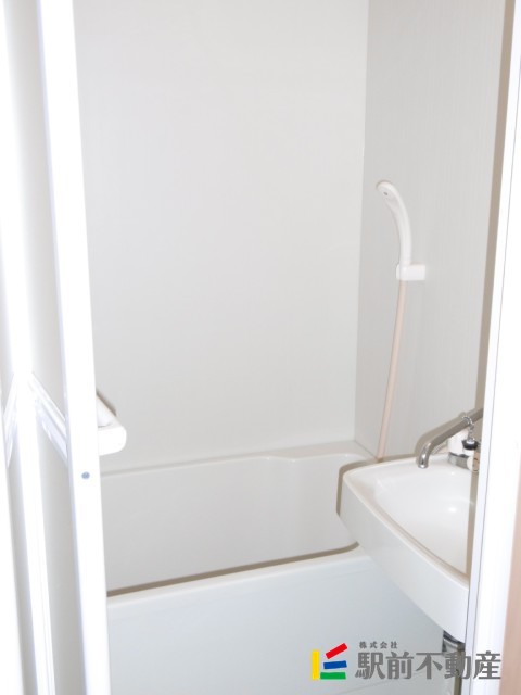 バス・シャワールーム　写真は別部屋