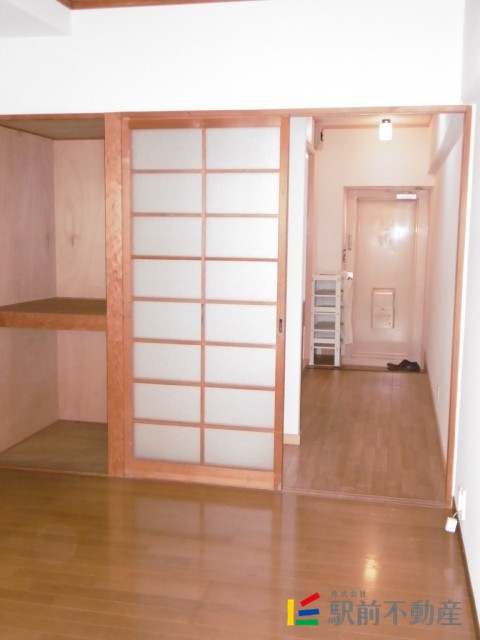 玄関　写真は別部屋