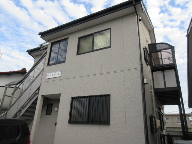 静岡県浜松市中央区泉２（アパート）の賃貸物件の外観
