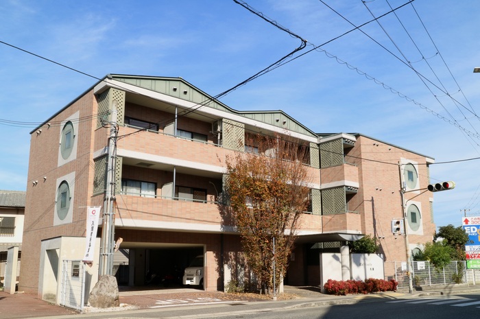 兵庫県神戸市西区伊川谷町有瀬（マンション）の賃貸物件の外観