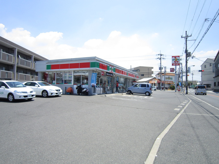 コンビニ　サンクス（コンビニ）まで413m