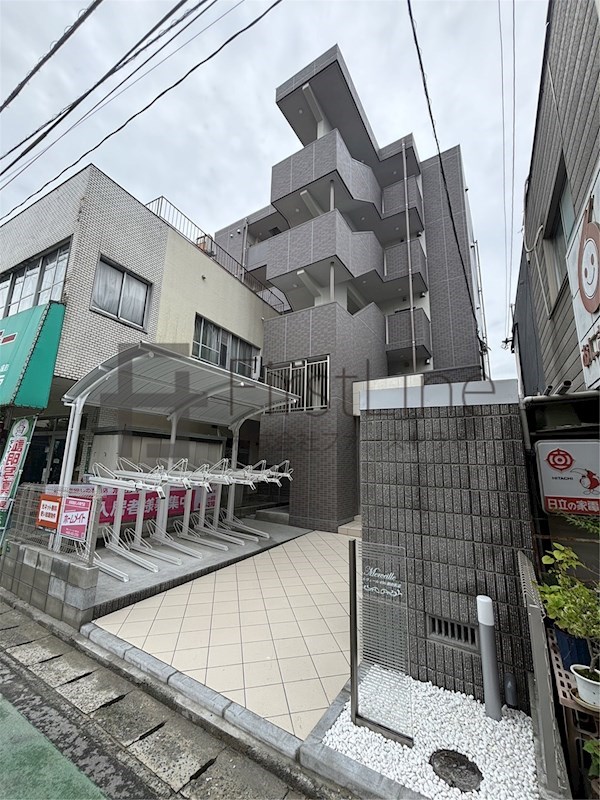 【メルヴェール496朝倉街道の建物外観】