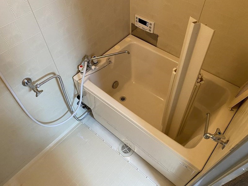 バス・シャワールーム　バス