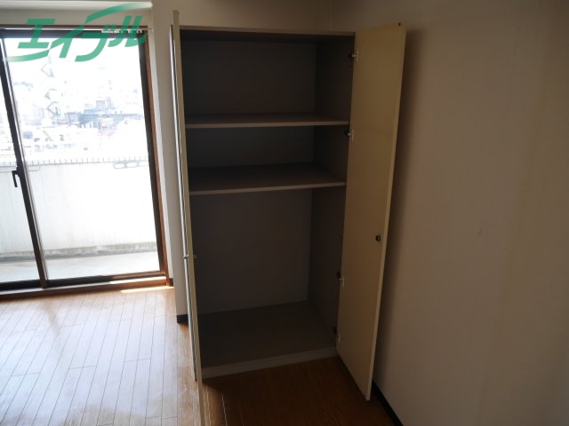 収納　同物件別室の画像です