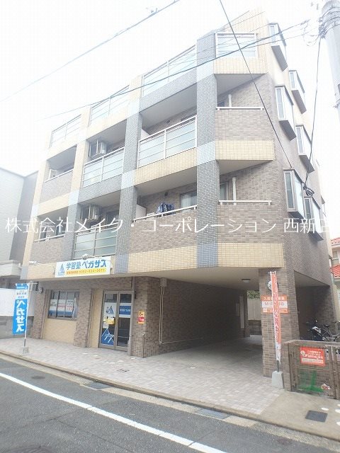 福岡市早良区祖原のマンションの建物外観