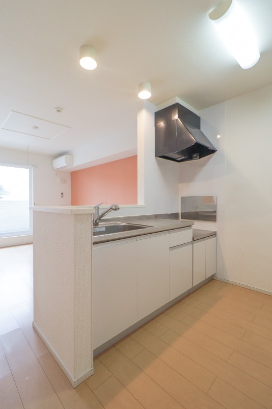 キッチン　図面と現状に相違がある場合には現状を優先